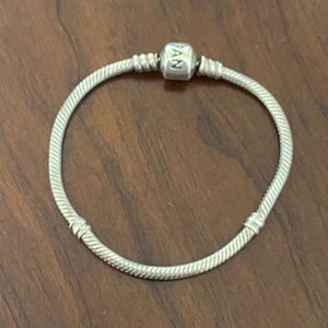 Authentic Pandora Moments Snake Chain Bracelet With Barrel Clasp 7.5”